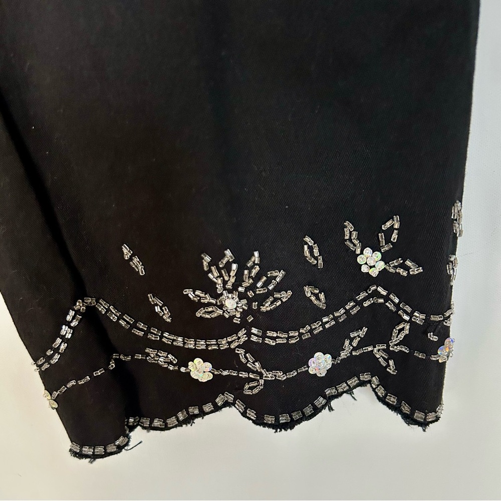 Quacker Factory Woman’s Black Pants with sparkly Beaded Embroidered Detail. L - Picture 3 of 4